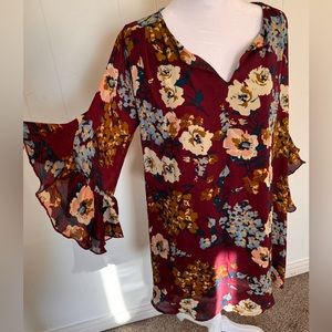 Umgee maroon floral ruffle sleeve edge dress. Size M.